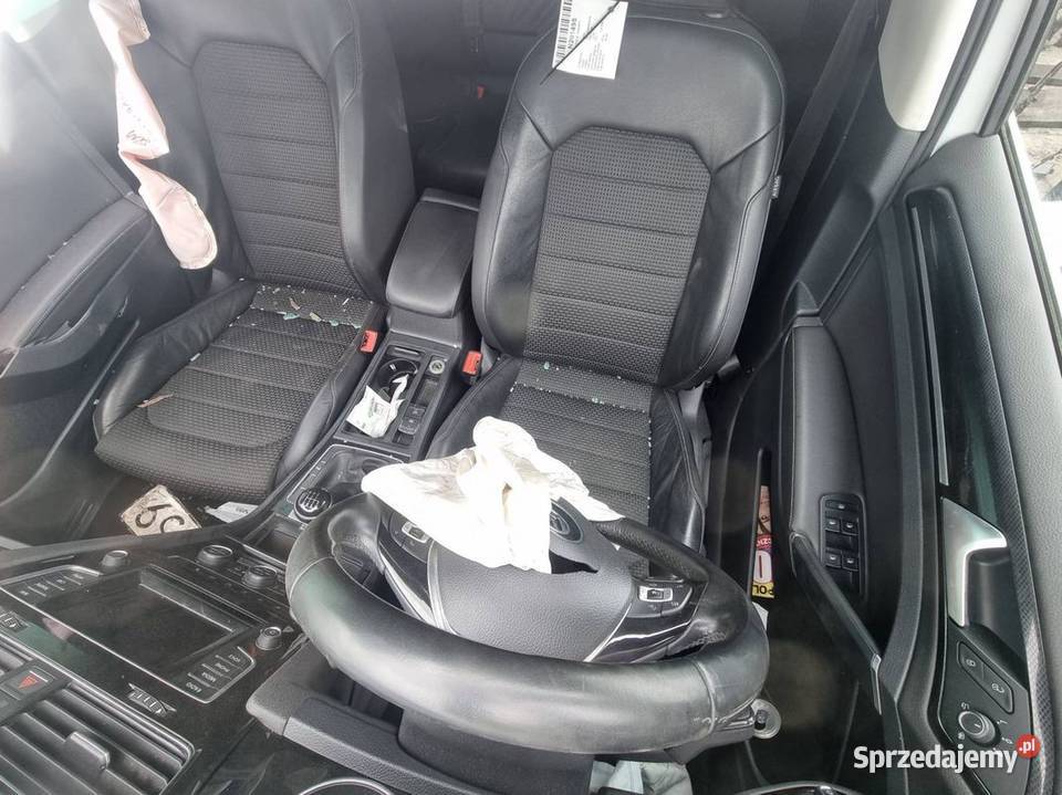 FOTELE KANAPY VOLKSWAGEN GOLF VII SKÓRA KOMBI Lipno