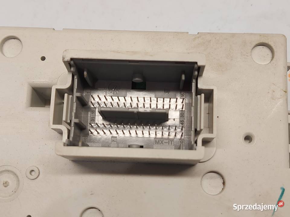 JEEP CHEROKEE V KL 15r moduł BCM Kielce