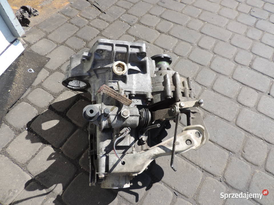 VOLKSWAGEN GOLF 2 MK2 II 16 TD SKRZYNIA BIEGÓW Rok produkcji 1992