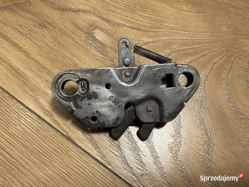 Fiat 126 p zamek bagażnika przód Oryginał osobowe Sosnowiec