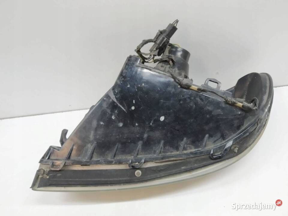 LAMPA PRZÓD PRAWA EUROPA Ford Taurus IV 20002007 świętokrzyskie