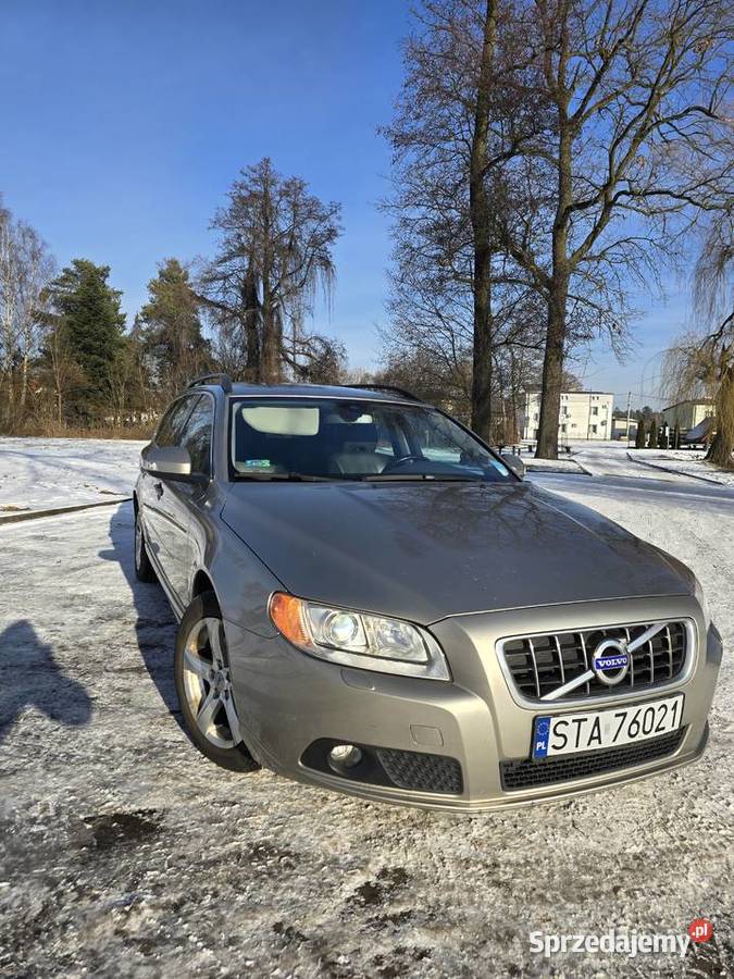 Volvo V70 2009 16 Diesel zadbany manualna V70 Kalety