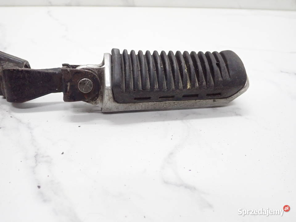 Dwa Sety Podnóżki Kierowcy Suzuki VX 800 9097r