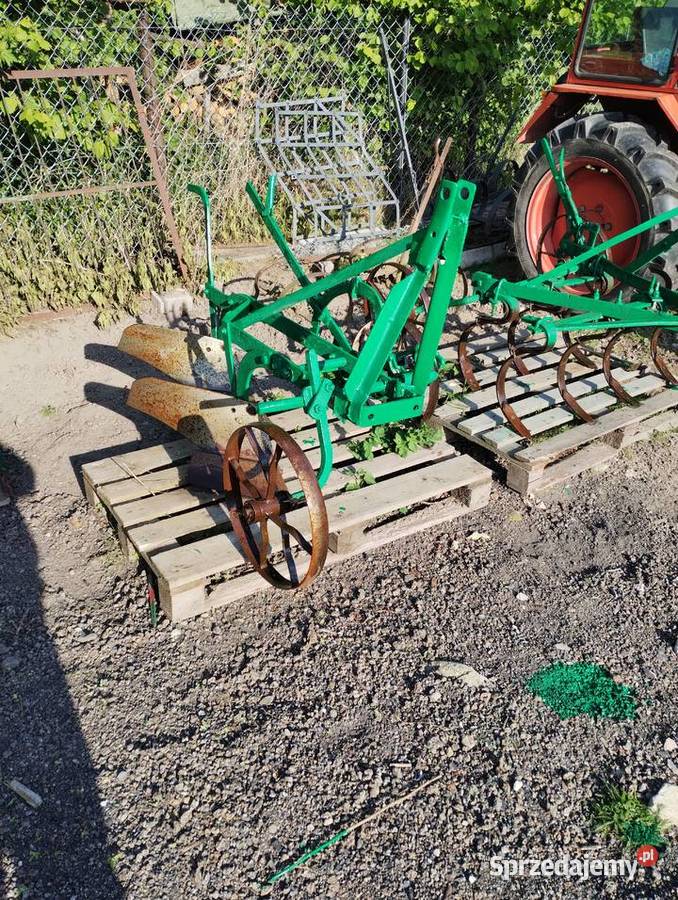 Pług 2 i kultywatorbrony 23 do traktora Pozostałe Sienno