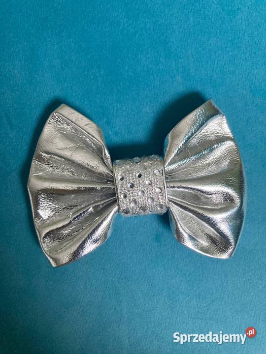 Nowa srebrna kokarda cyrkonie ozdoby vintage USA Ozdoby Nisko