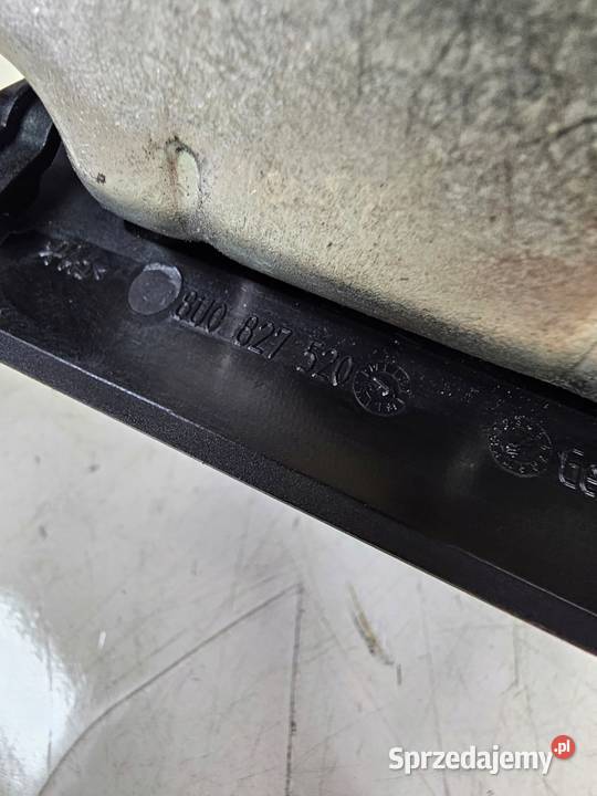 ZAMEK KLAPY TYŁ AUDI Q3 8U 8U0827520 osobowe Przystajń