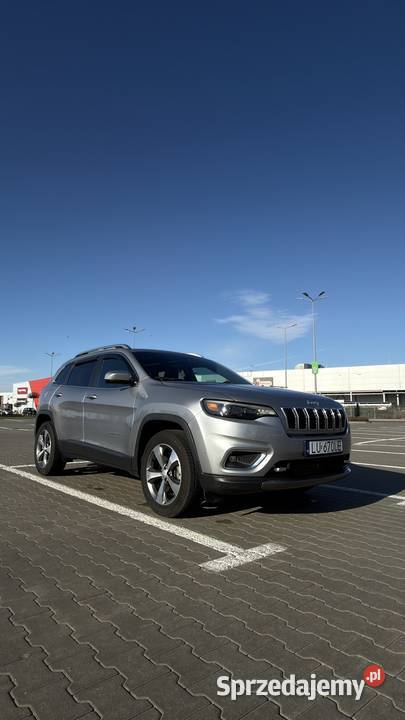 Jeep Cherokee Limited 2021 32 V6 LPG 200 kW napęd 4x4 Ciecierzyn sprzedam