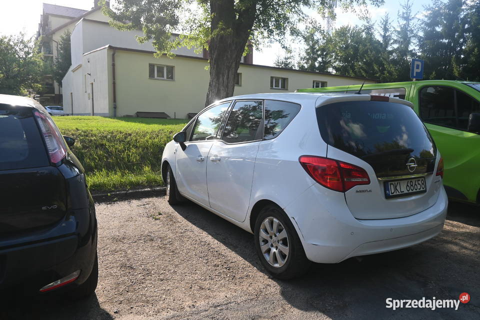 Sprzedam samochód Opel Meriva 2012 r Rok produkcji 2012 Opel Legnica