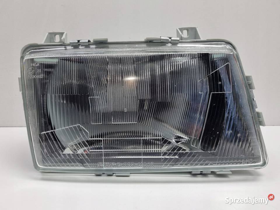LAMPA PRAWA Saab 9000 8491r PRZEDNIA PRAWY PRZÓD Rudka