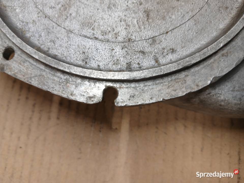 AWO AVO SIMSON pokrywa silnika strony rozrządu 2 Kieźliny