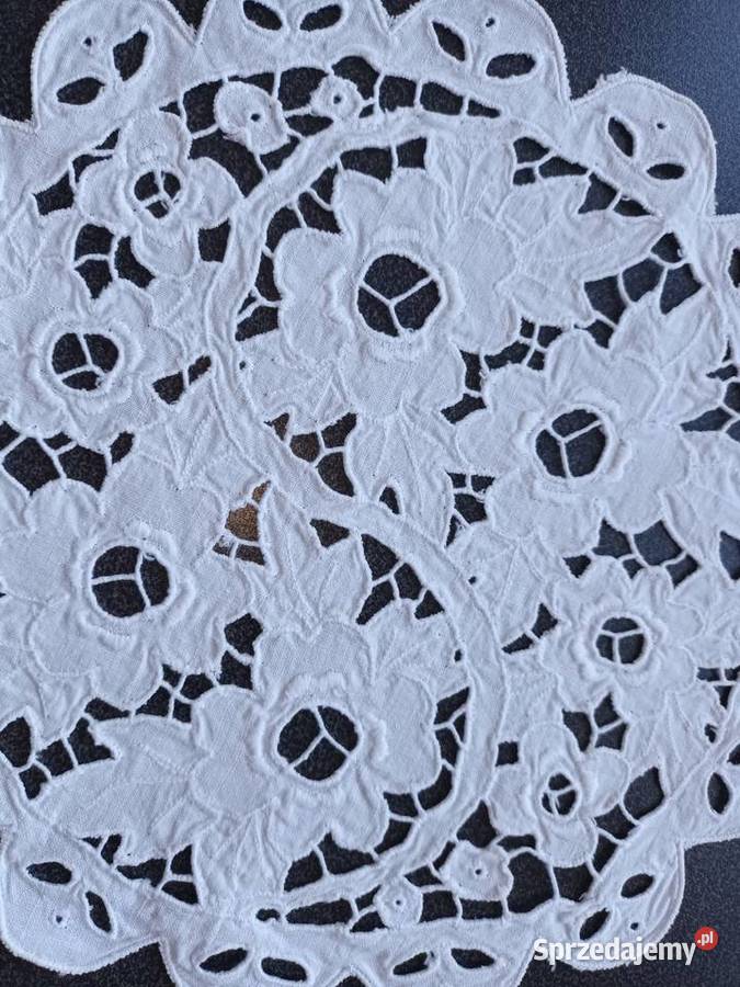 haft haftem richelieu okrągła serwetka serweta Gdańsk