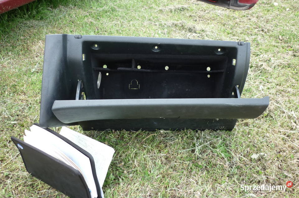 Schowek pasażera Golf 4 wielkopolskie Pobiedziska