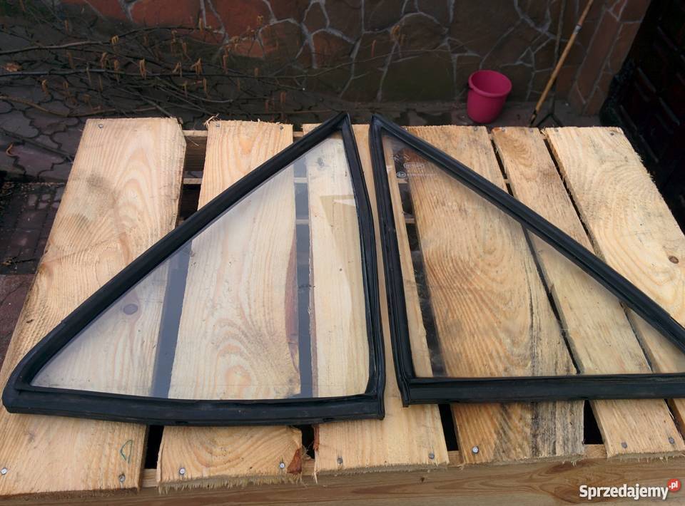 POLONEZ szybka trojkątna tyl drzwi Stalowa Wola sprzedam