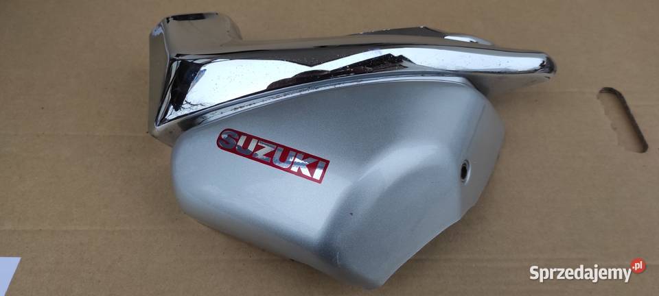 Suzuki Intruder 125 plastik owiewka boczek prawy Warszawa