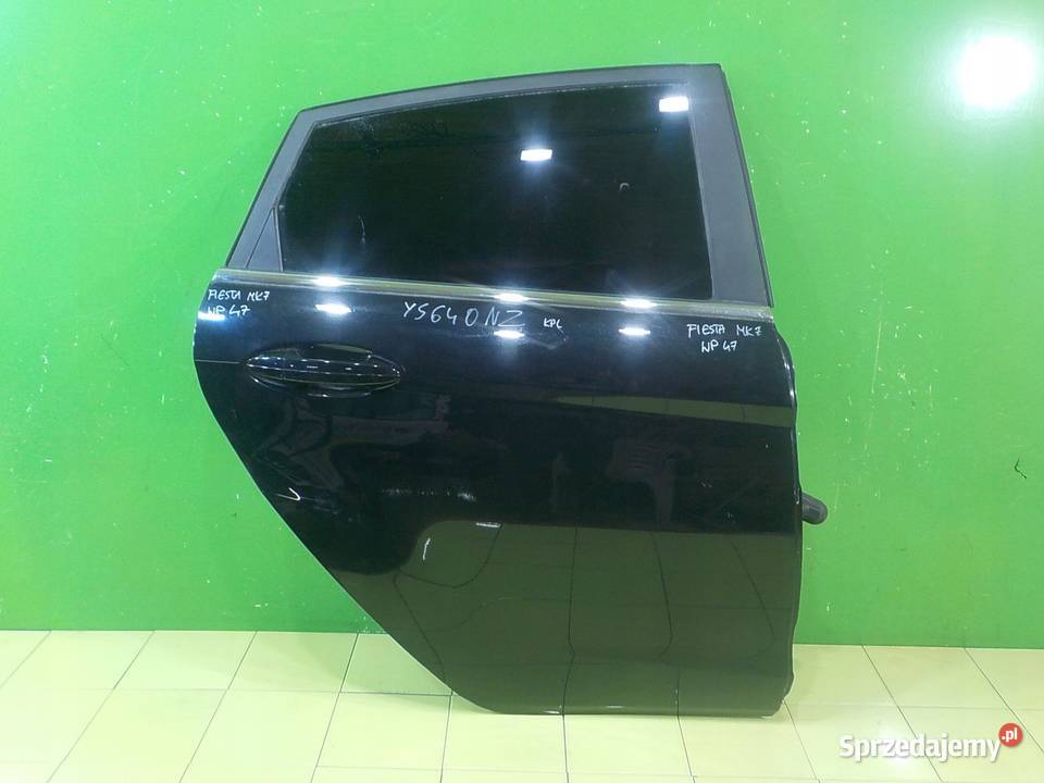 FORD FIESTA MK7 LIFT 16 TDCI 14r 5D drzwi prawe Suków