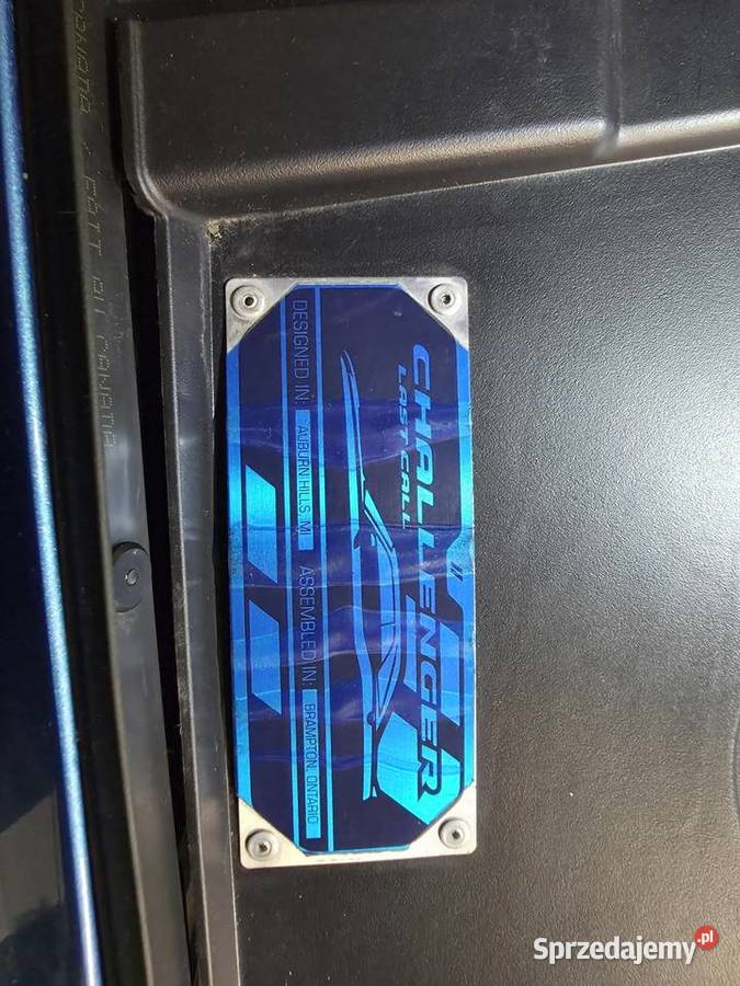 Dodge Challenger 392 V8 64 ESP Radom