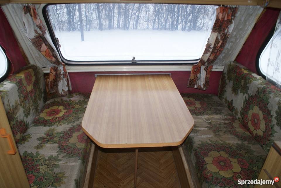 NIEWIADÓW N126 Ciekawe wnętrze Zarejestrowana Rok produkcji 1980 Bartąg sprzedam
