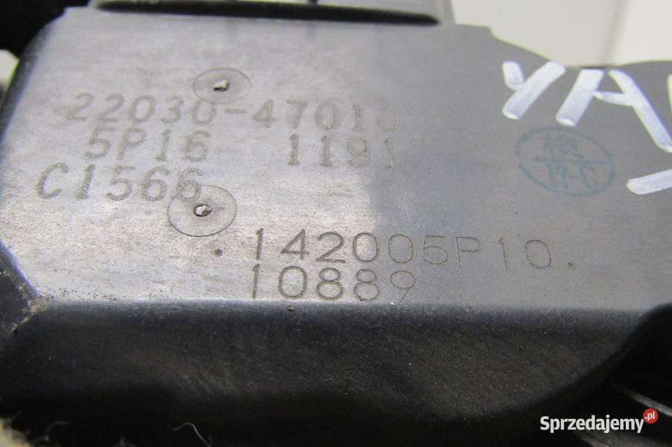 PRZEPUSTNICA 13 VVTi TOYOTA YARIS III 2203047010