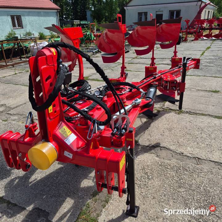 Pług obrotowy 180HP AKPIL 4 zab HYDRAULICZNE w Maszyny uprawowe Opoczno