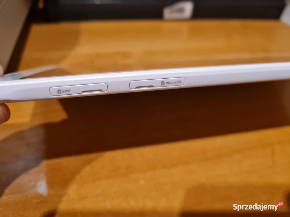 Tablet samsung tab E smt561 z modemem 3g Przekątna ekranu 9.6 Katowice sprzedam