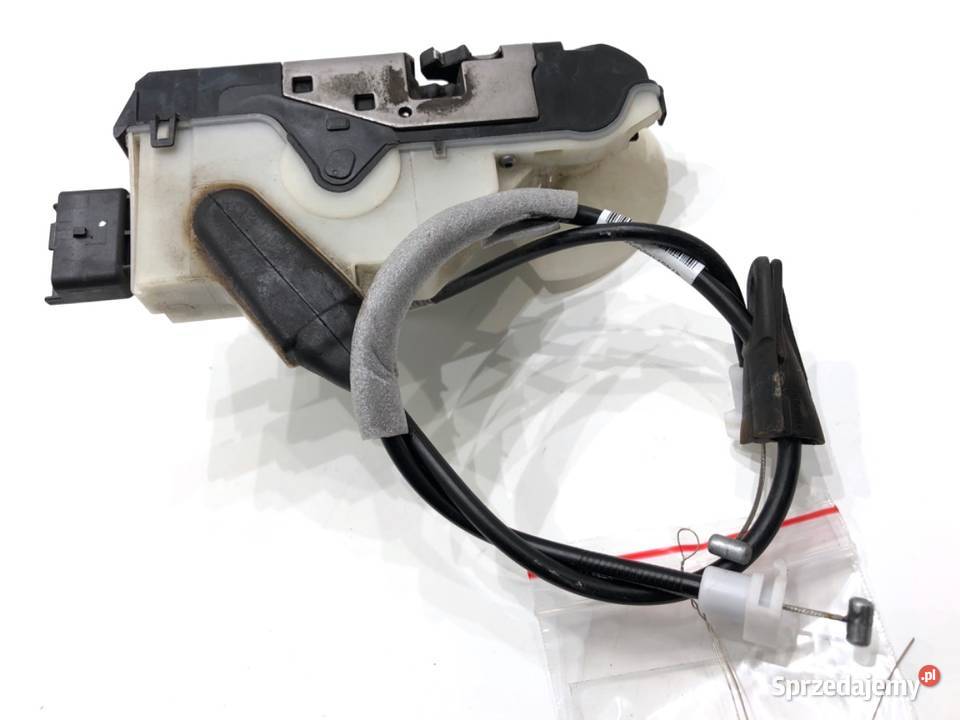 ZAMEK DRZWI LEWY PRZÓD PEUGEOT 2008 I Hatchback