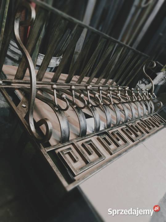 duży wieszak do przedpokoju kuty metalowy Belsoo