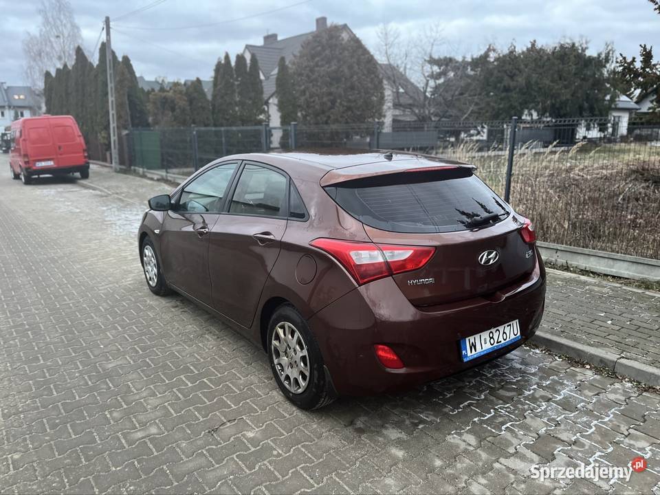 Hyundai i30 14crdi salon Polska dużym serwisie nieuszkodzony Warszawa