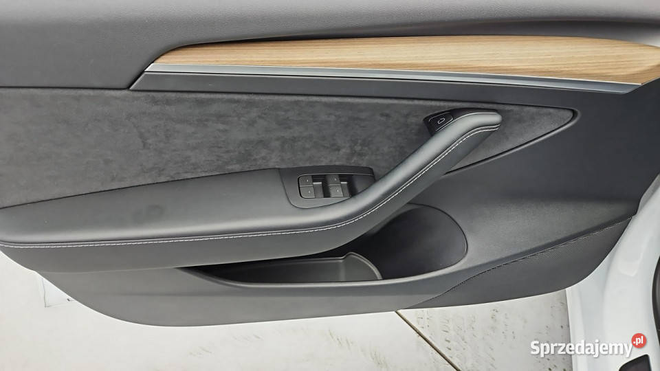 Tesla Model 3 Long Range RWD Z Polskiego Salonu Warszawa