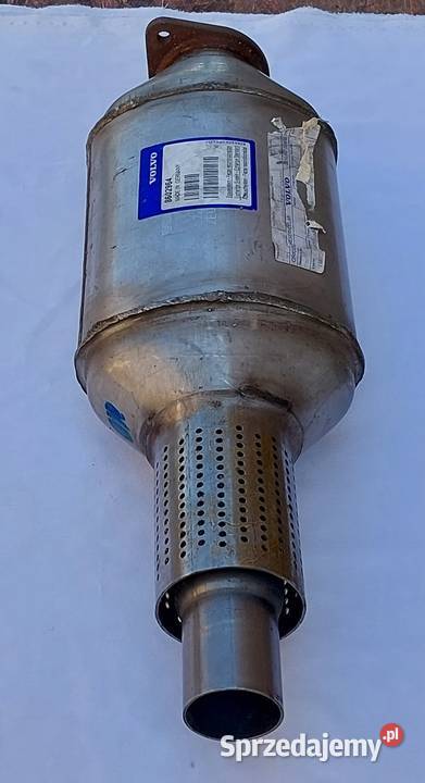 KATALIZATOR VOLVO S40 V40 16 18 19951999 8602964 sprzedam
