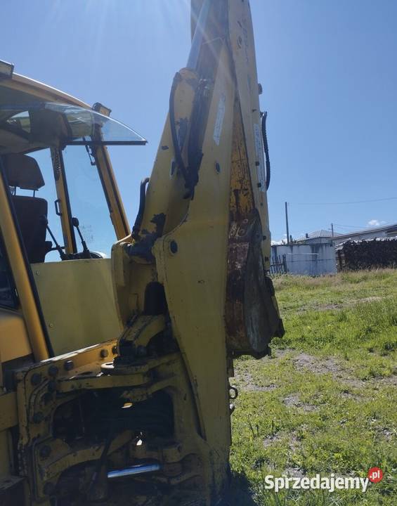 Sprzedam koparkoładowarkę Komatsu WB 93R Kabina Chochołów
