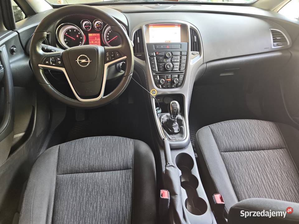 Opel Astra J Sports Tourer 16cdti