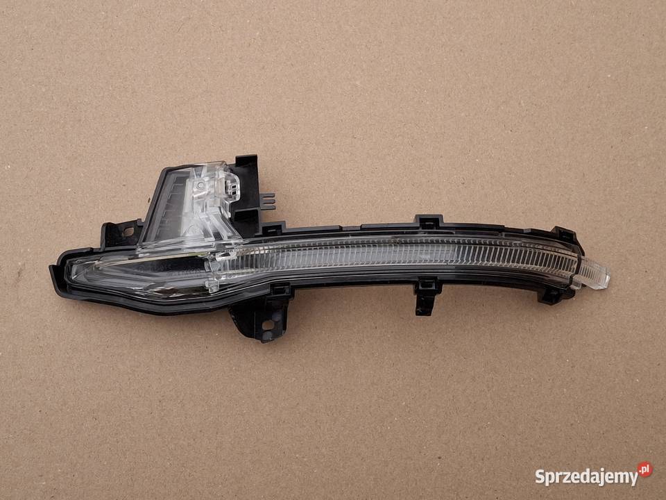 AUDI A6 C8 A7 KIERUNKOWSKAZ LUSTERKA LEWY Bieleń sprzedam