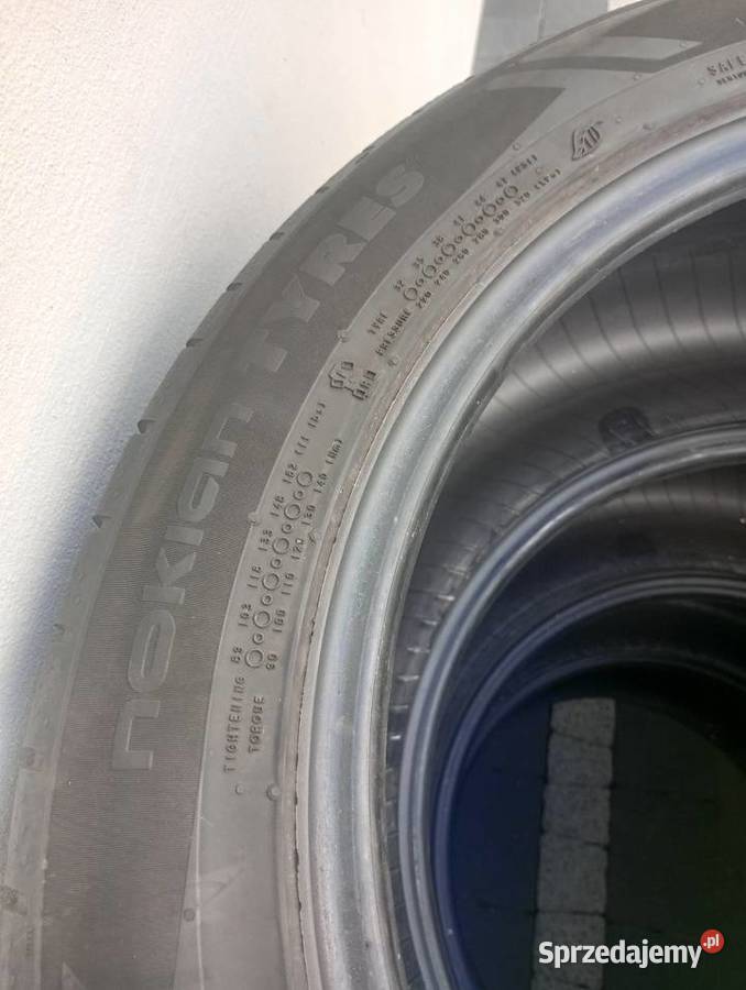 Opony 25545 R18 2022r sprzedam