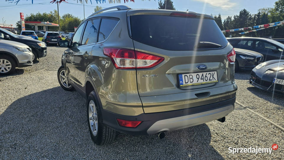 Ford Kuga Sam Parkuje 20 TDCI 140 4x4 Manual Świdnica
