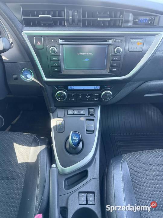 Toyota Auris 18 Hybrid Executive VAT marża Koczargi Nowe sprzedam