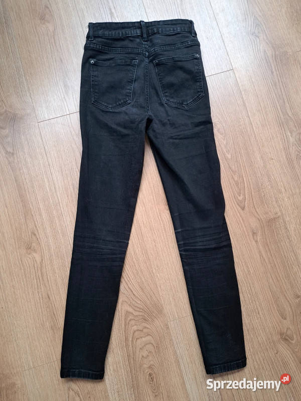 czarne rurki reserved denim klasyka w rozmiarze Trąbki Wielkie