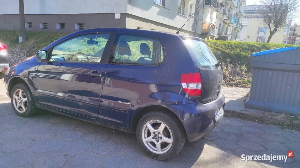 Volkswagen Fox 2009 r 12 benzyna autoalarm