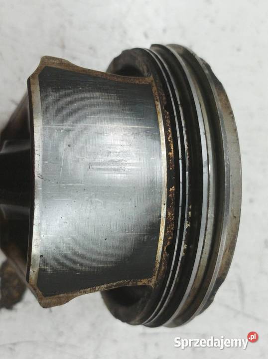 TŁOK KORBOWÓD 77L51 16 THP VTI Peugeot 5008 I