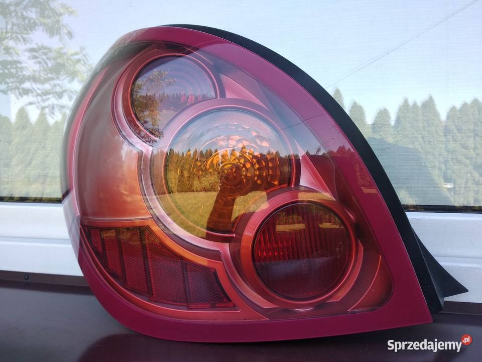 Nissan Almera N16 LIFT FL lampa tył tylna lewa