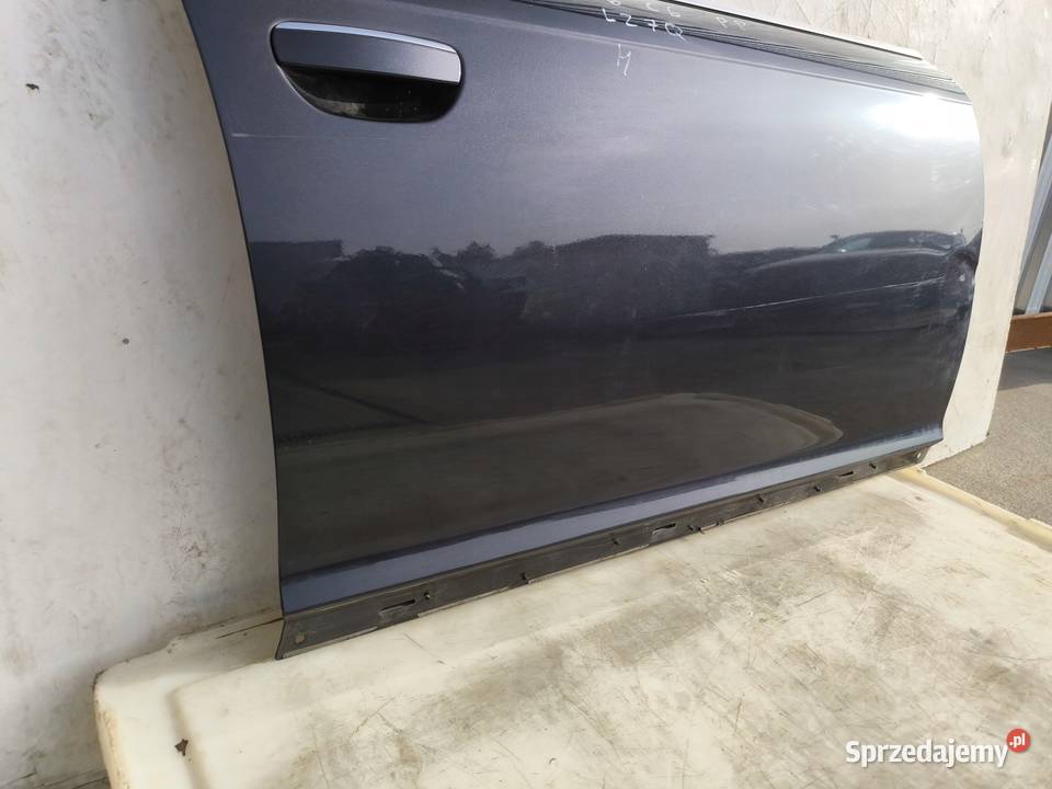 DRZWI PRAWY PRZÓD AUDI A6 C6 LZ7Q SEDAN AVANT osobowe Przystajń