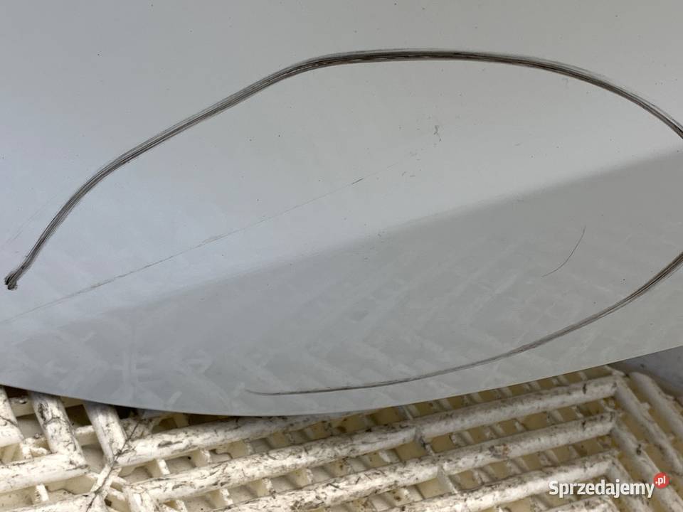 DRZWI PRAWY TYŁ VOLVO V40 Hatchback BIAŁY osobowe Drzwi