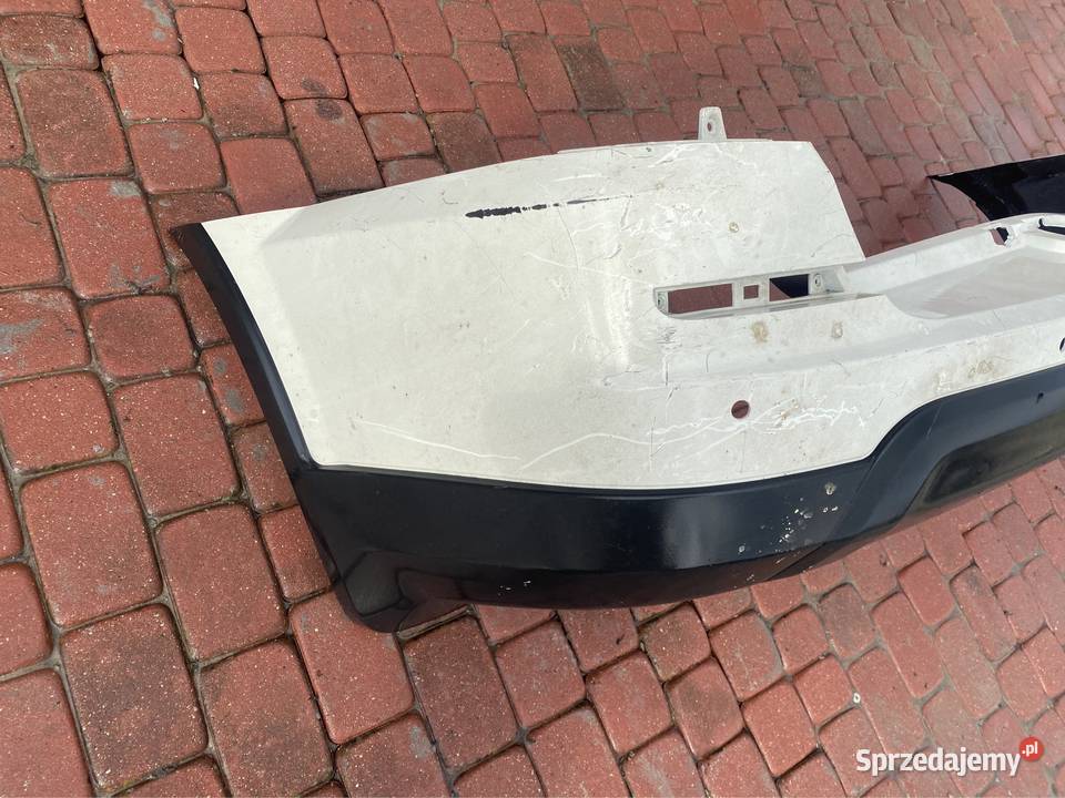 SsangYong 3 III zderzak tył tylny 1317