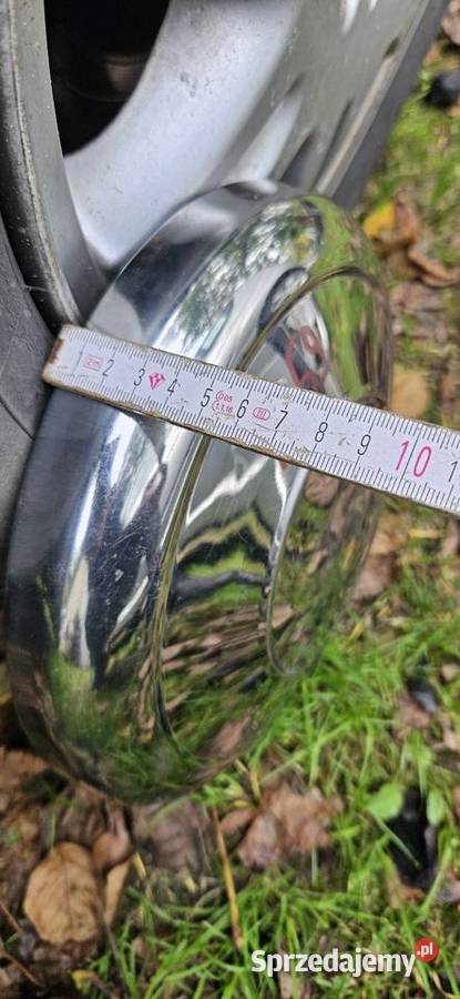 Wygląda na nowyKołpak 59ChromZabytkowe samochody Barlinek