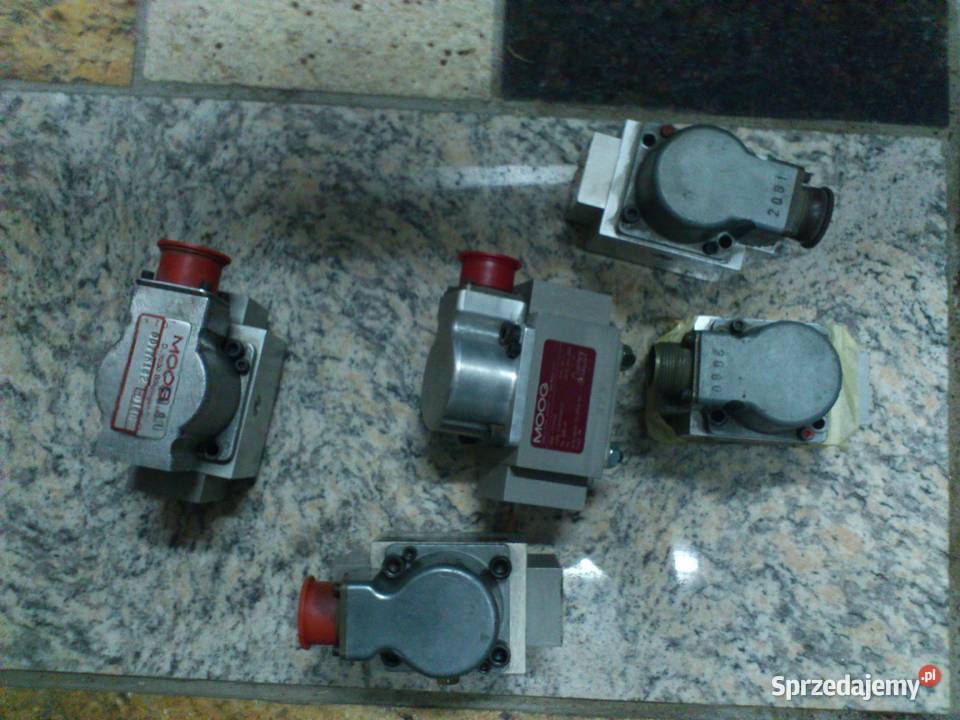 serwozawory elektrohydrauliczne Moog Produkcja