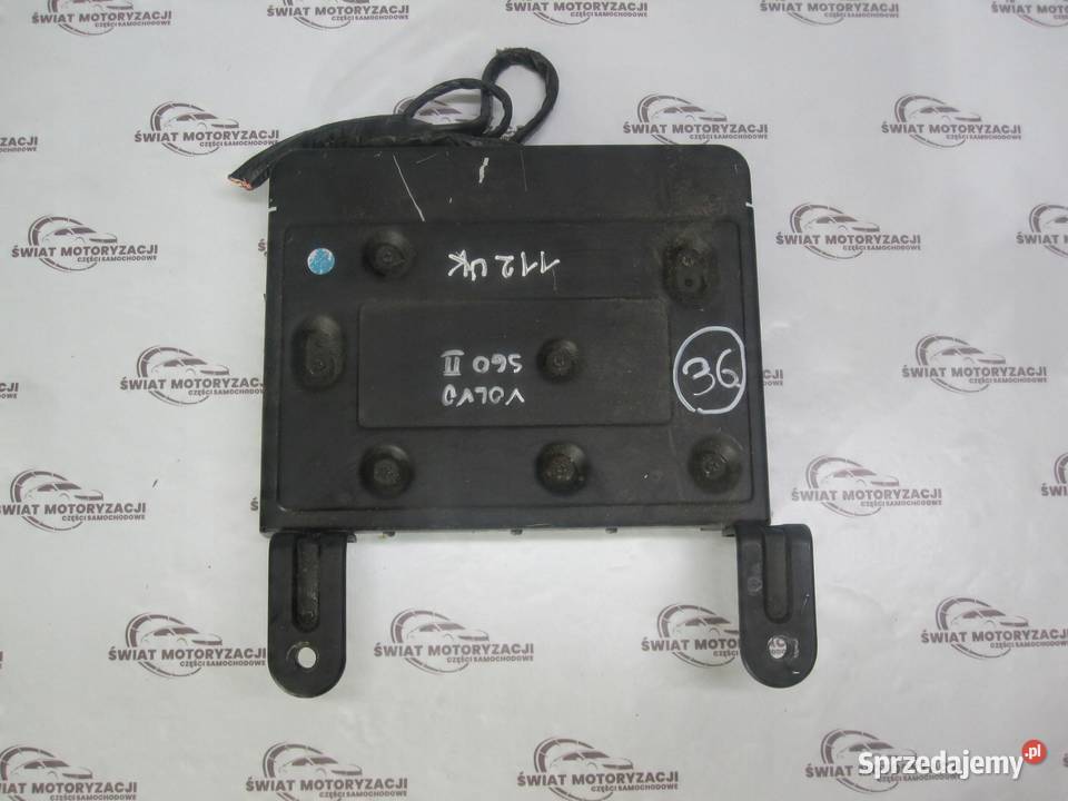 VOLVO S60 II 11r wzmacniacz radia 30659583