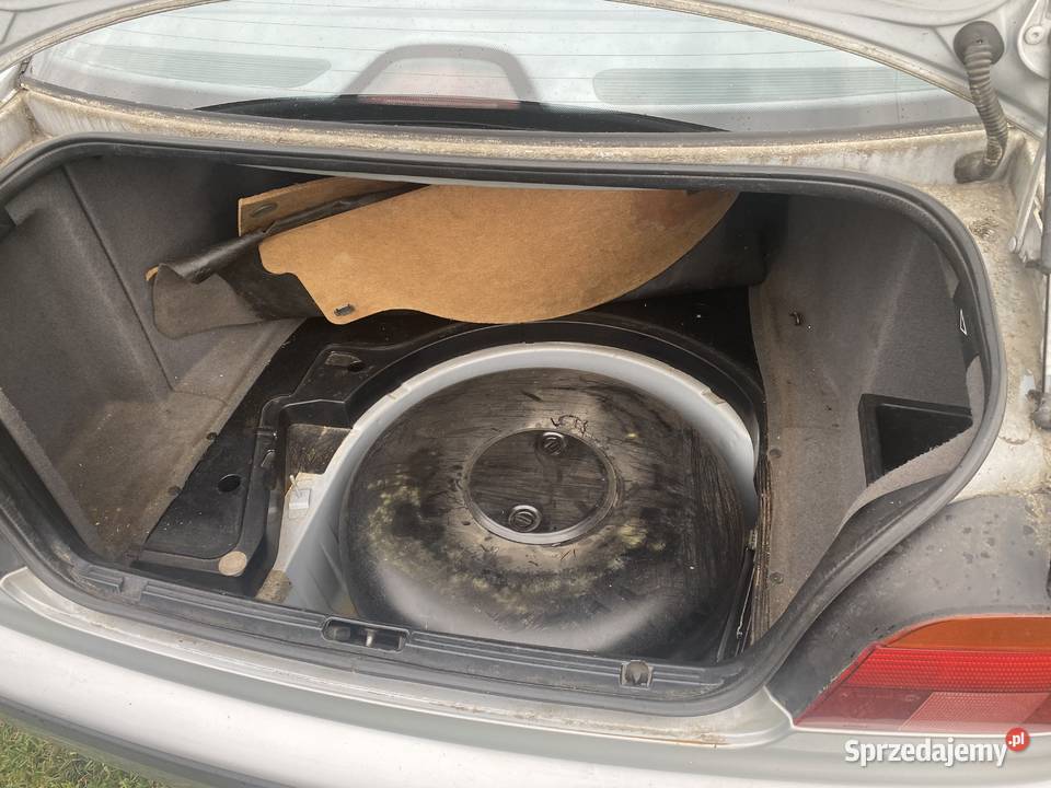 BMW E39 25 170 benzynalpg Samochody osobowe Złoczew sprzedam