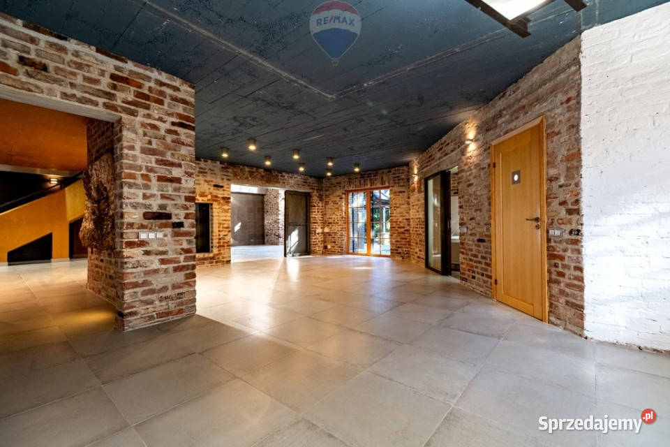 Wyjątkowa rezydencja w otoczeniu lasów Ustanów