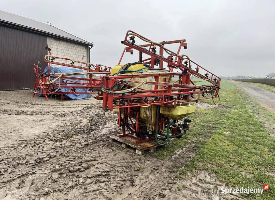 Opryskiwacz zawieszany 1000l 21m hydraulicznie lubelskie Łęczna