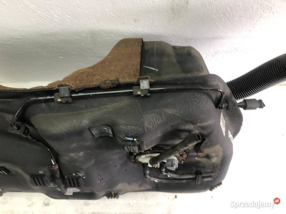 ZBIORNIK BAK PALIWA KIA SPORTAGE III 17CRDI osobowe
