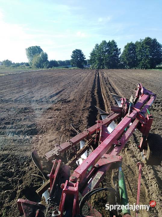 Pług unia tur vario 4skibowy Koło